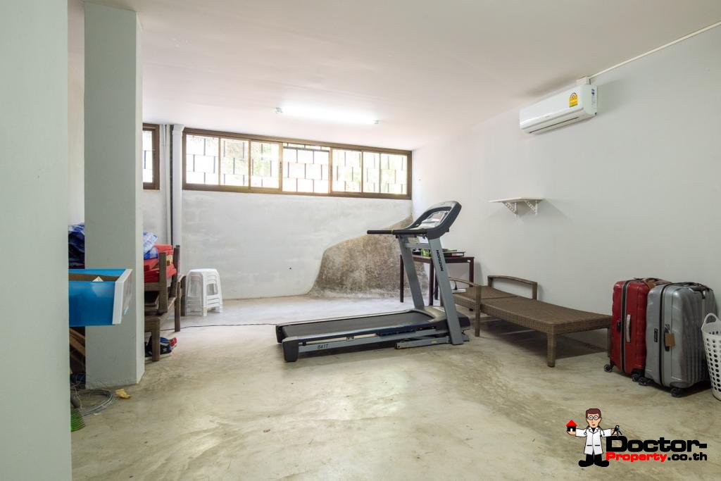 Privat Pool Villa with 3 Bedrooms – Lamai -Koh Samui – for sale